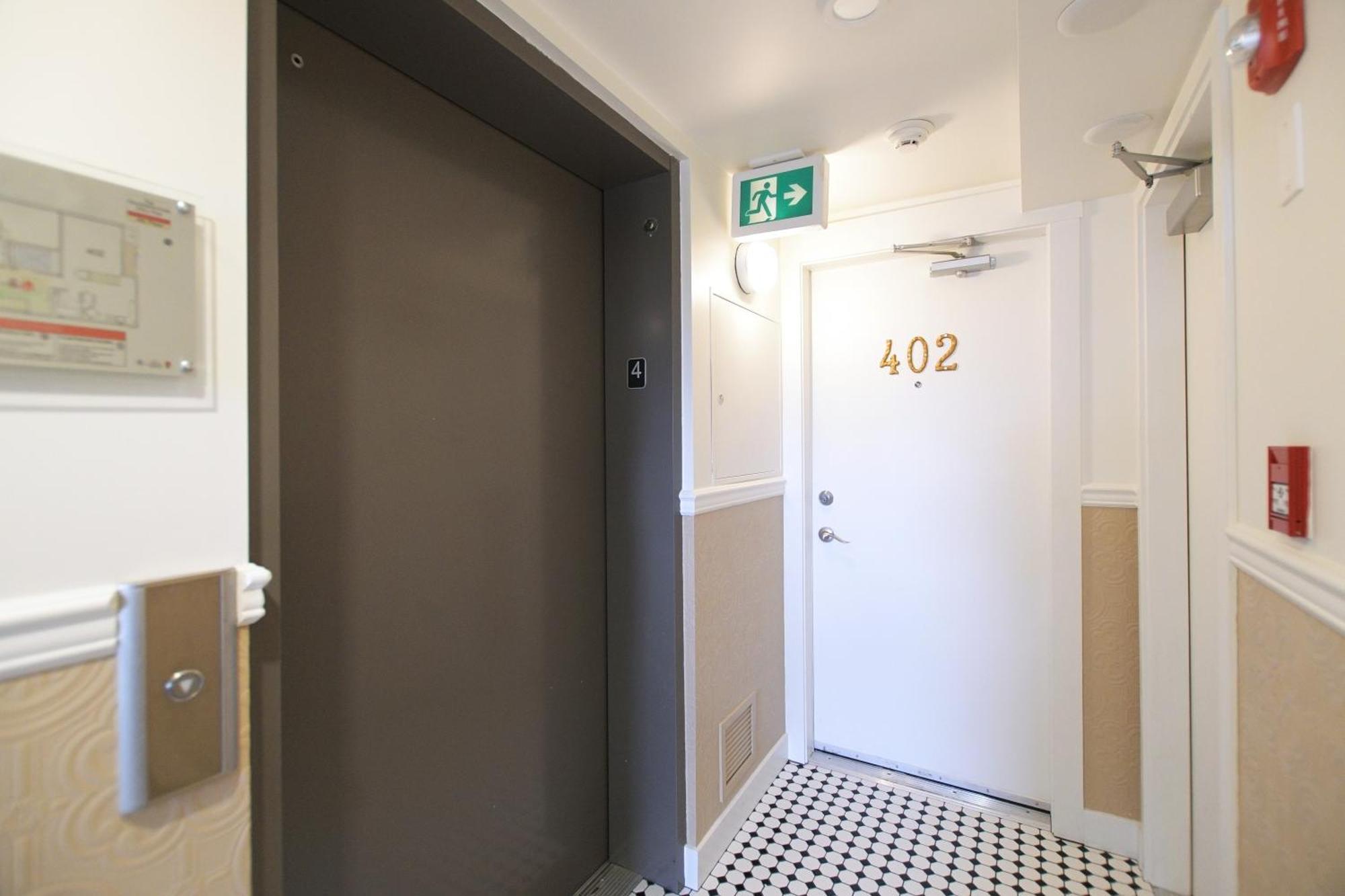 Victoria'S Parliamentary Suite With Private Rooftop Patio & Harbour View المظهر الخارجي الصورة